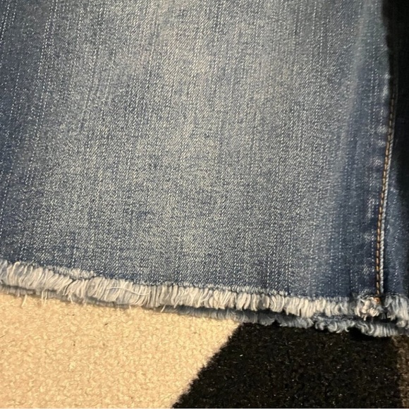 SUNSET BERMUDA SHORTS IN THE COLOR MINERS - Picture 4 of 14